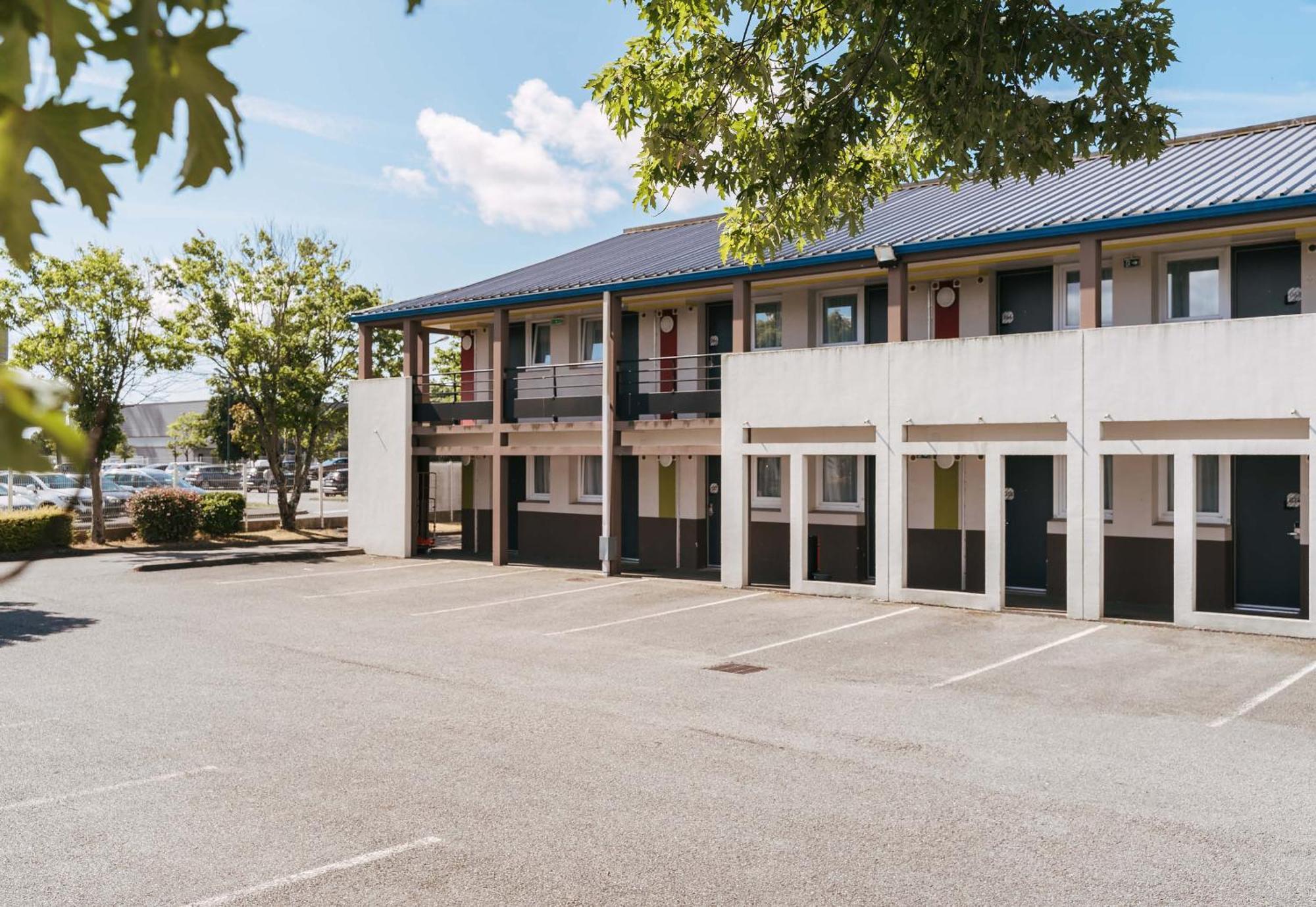B&B Hotel Lorient 兰内斯特 外观 照片