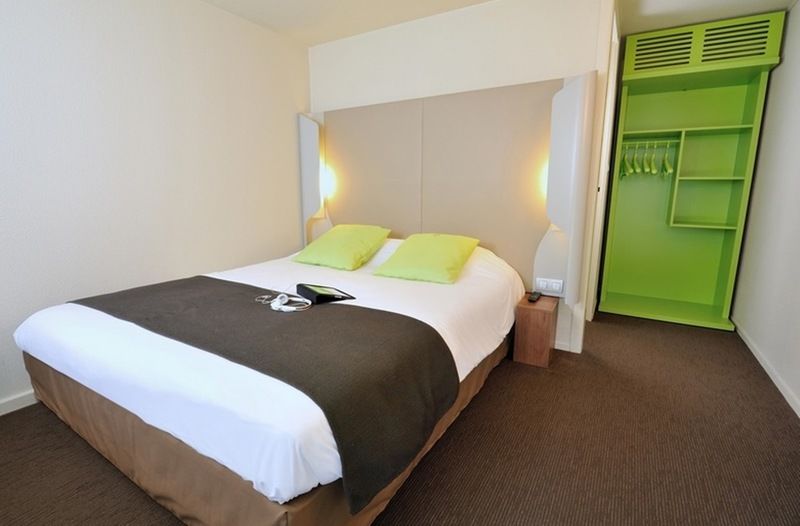 B&B Hotel Lorient 兰内斯特 外观 照片