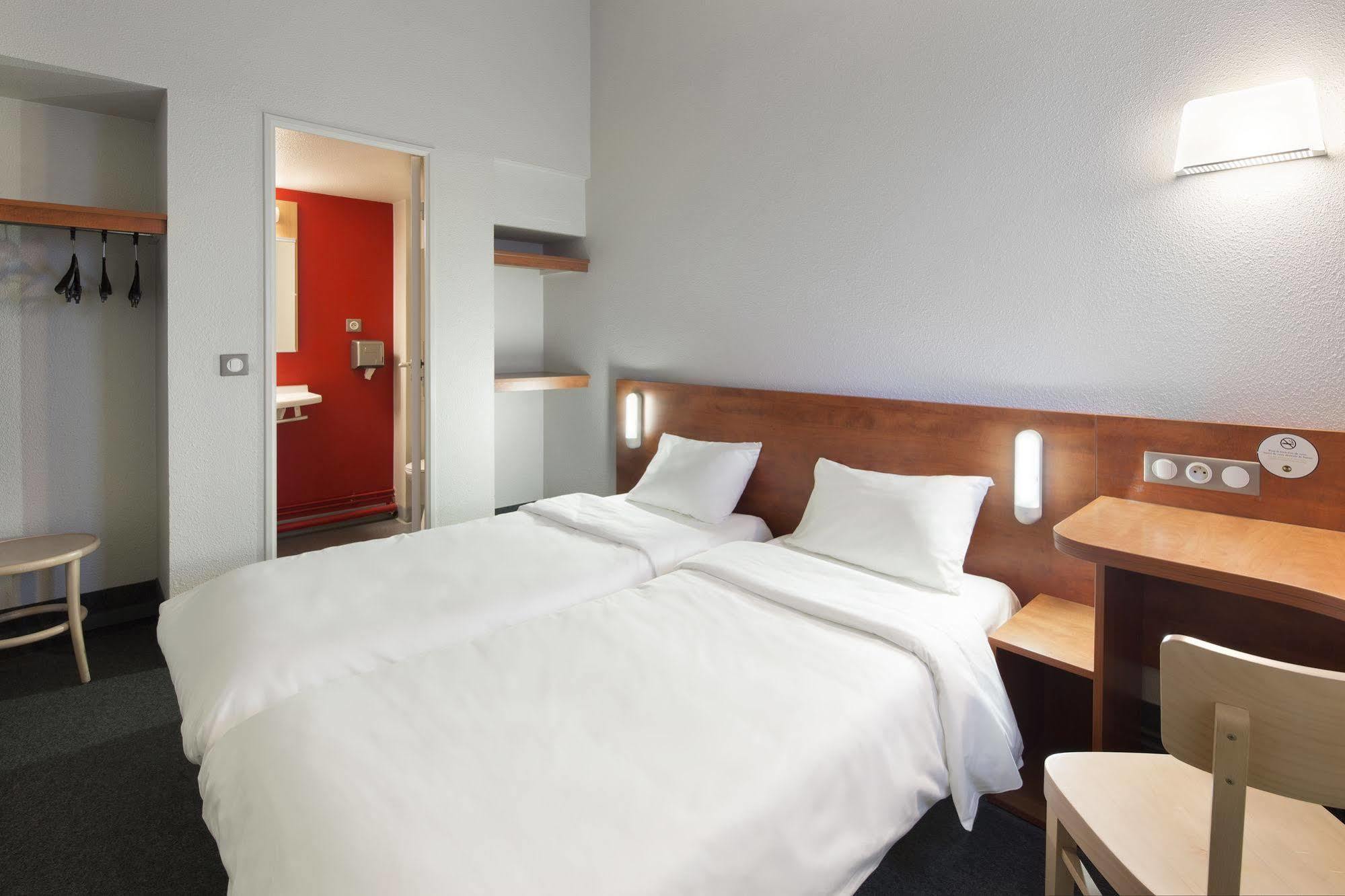 B&B Hotel Lorient 兰内斯特 外观 照片